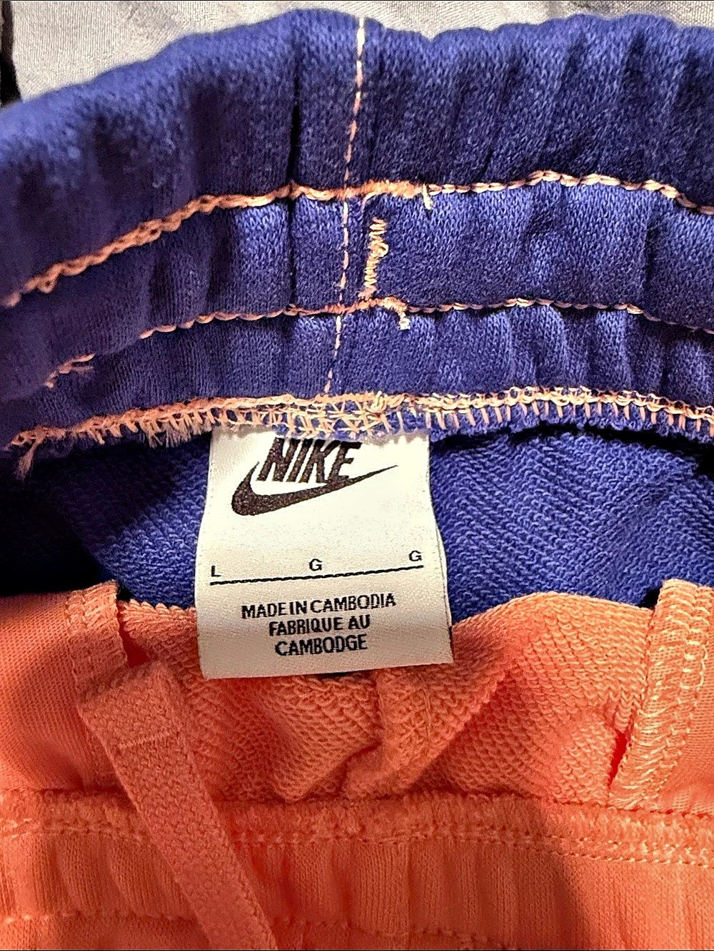 Nike Boys Athletic Shorts Orange & Blue Size Large - Picture 4 of 4